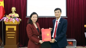 Đồng chí Bùi Thế Chung giữ chức Hiệu trưởng Trường Chính trị tỉnh Bắc Giang
