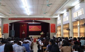 Giáo sư Hoàng Chí Bảo nói chuyện chuyên đề “Tư tưởng Hồ Chí Minh trong giảng dạy và học tập lý luận chính trị” tại Trường Chính trị tỉnh Bắc Giang