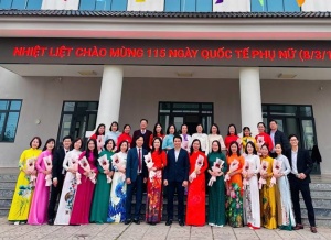 Nữ viên chức, người lao động Trường Chính trị tỉnh Bắc Giang – Tiếp nối truyền thống vẻ vang của người Phụ nữ Việt Nam