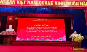 LỚP TRUNG CẤP LÝ LUẬN CHÍNH TRỊ (HỆ KHÔNG TẬP TRUNG)                  LỚP THỨ BA, NĂM 2024 ĐI NGHIÊN CỨU THỰC TẾ TẠI NGHỆ AN              VÀ HÀ TĨNH – HÀNH TRÌNH VỀ NGUỒN NHIỀU Ý NGHĨA
