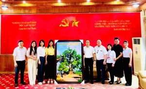 Trường Chính trị tỉnh Bắc Giang tổ chức nghiên cứu thực tế tại Thủ đô Hà Nội, tỉnh Vĩnh Phúc và tỉnh Phú Thọ