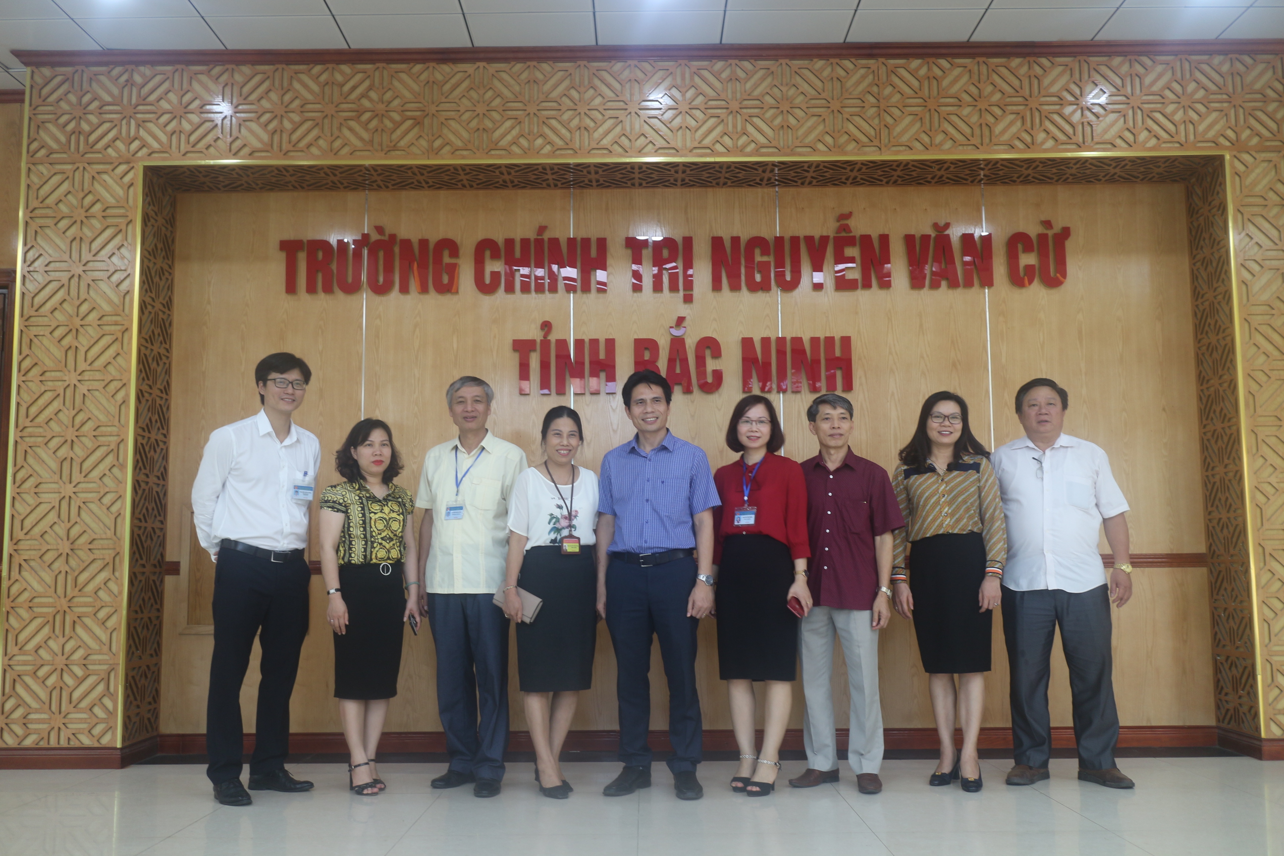 Dự giờ và trao đổi kinh nghiệm giảng dạy giữa hai Trường Chính trị Bắc Giang và Bắc Ninh