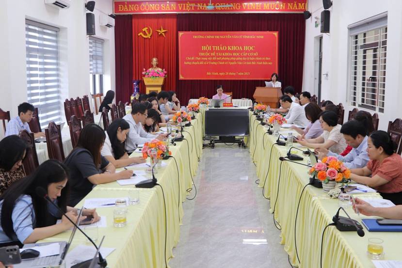 Hội thảo khoa học: “Thực trạng việc đổi mới phương pháp giảng dạy                  lý luận chính trị theo hướng chuyển đổi số ở Trường Chính trị Nguyễn Văn Cừ tỉnh Bắc Ninh hiện nay”